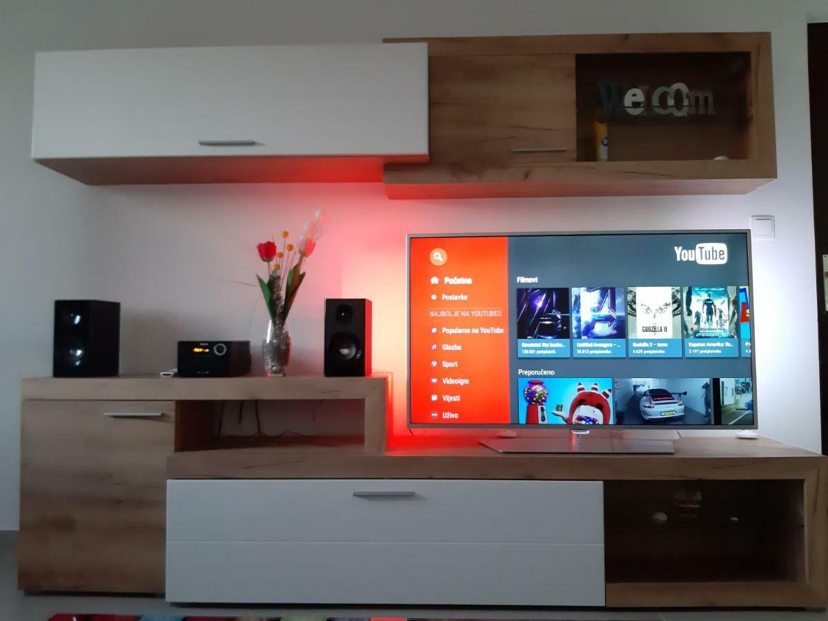 Studio Apartman Lady Apartment Njivice Luaran gambar