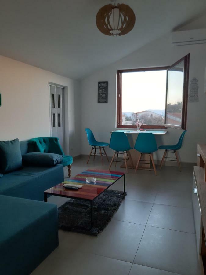 Studio Apartman Lady Apartment Njivice Luaran gambar